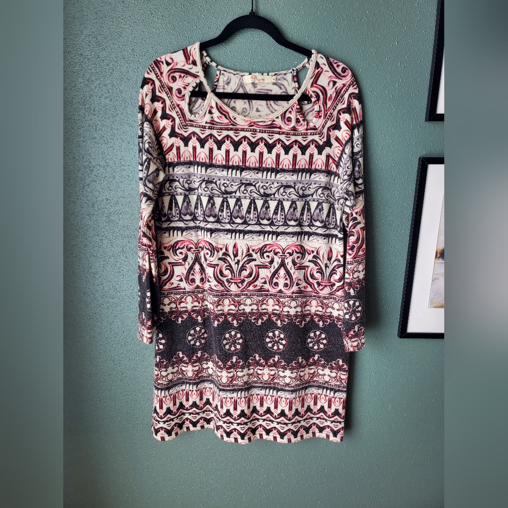 Aryeh Black and Pink Patterned Top